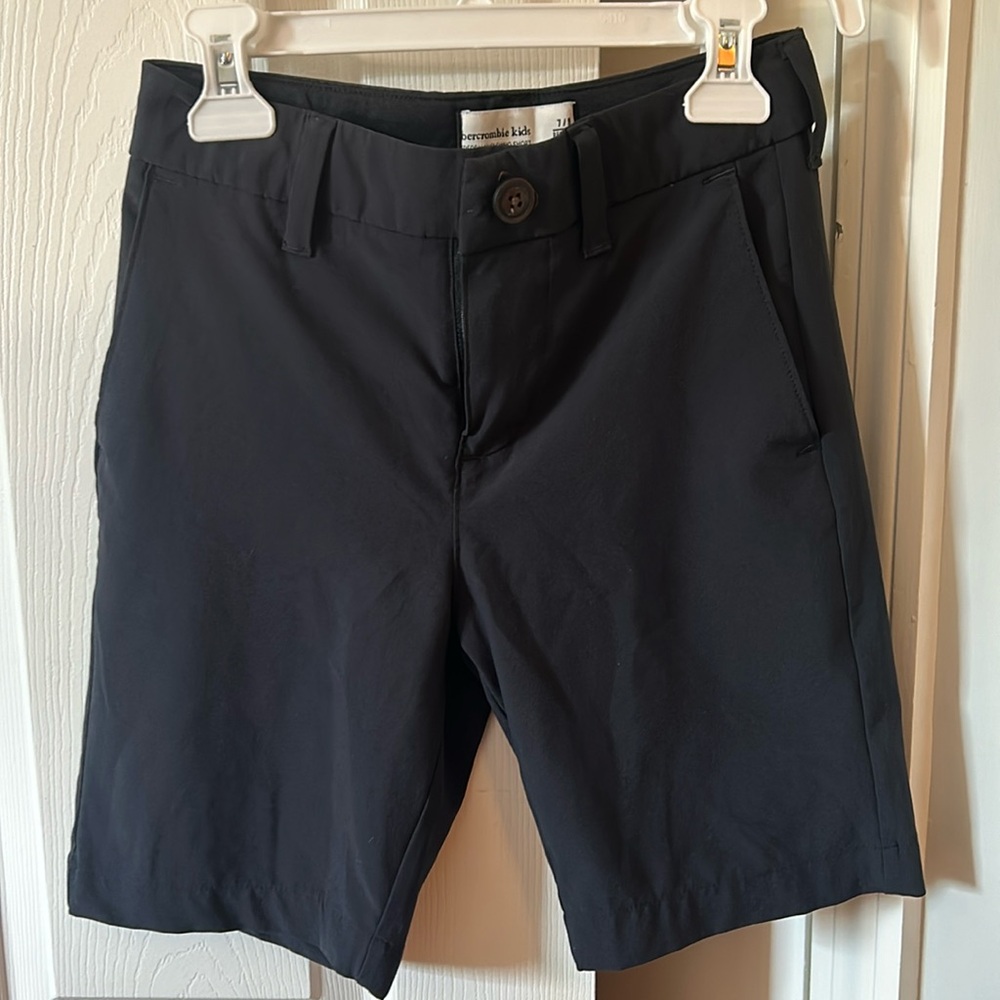 Abercrombie kids boys navy performance shorts size 7/8
